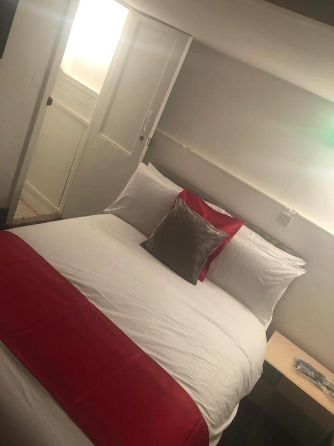 בלקפול Kirubash Central Pier Hotel מראה חיצוני תמונה